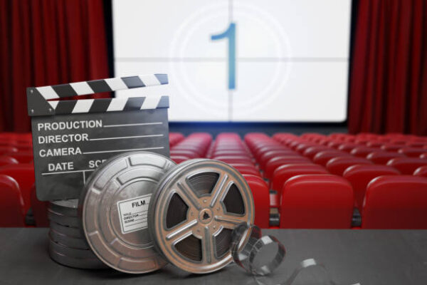 "Cinecalidad streaming platform displaying high-quality movie content."